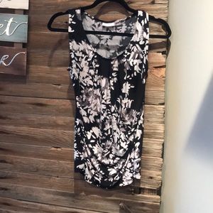 Sleeveless blouse